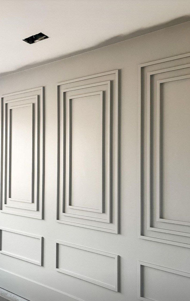 خدمة ديكور كلاسيكي بجدران مزينة ببراويز فوم أنيقة ضمن قسم براويز فوم