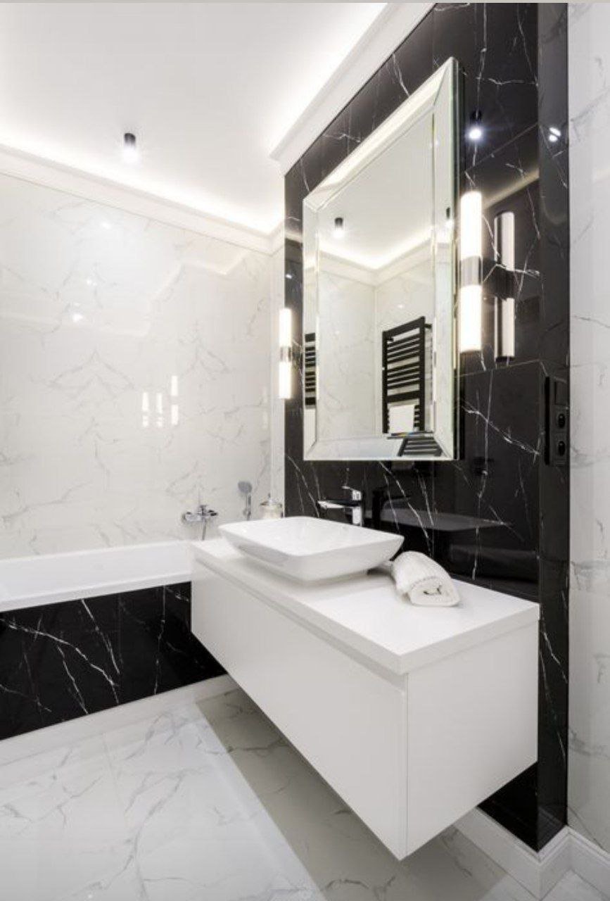 خدمة أناقة الأبيض والأسود ضمن قسم مغاسل